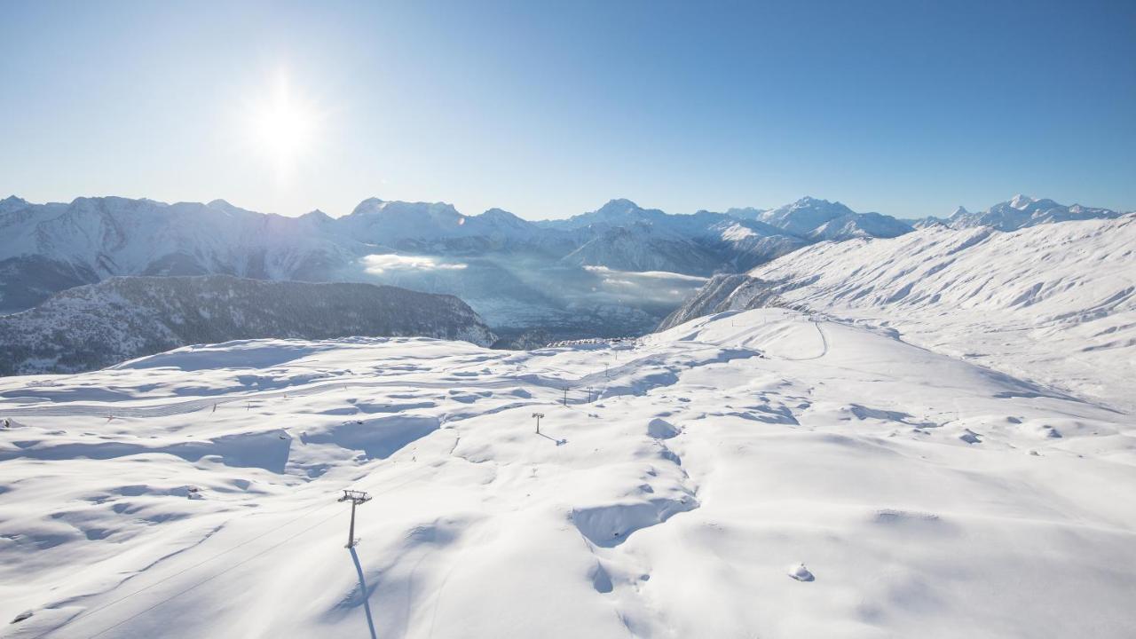 Swantee Villa Belalp Eksteriør billede